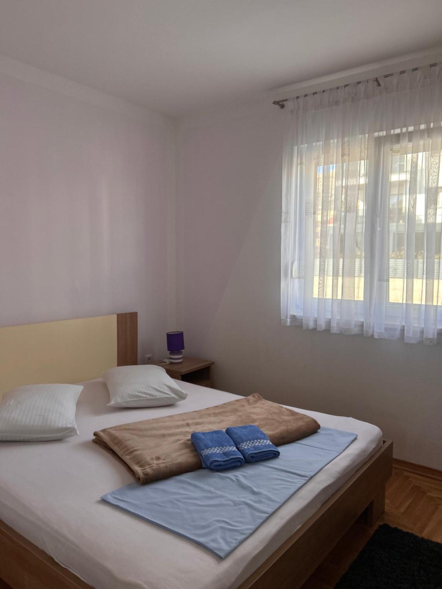 Apartment Agata Трогір Екстер'єр фото