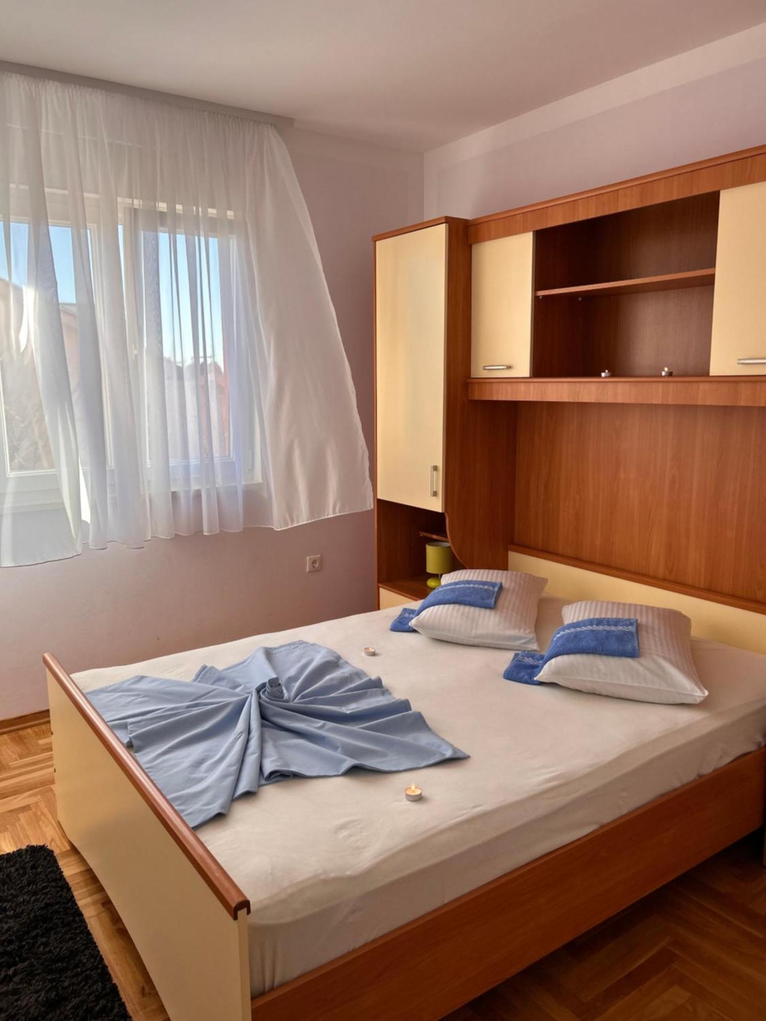 Apartment Agata Трогір Екстер'єр фото