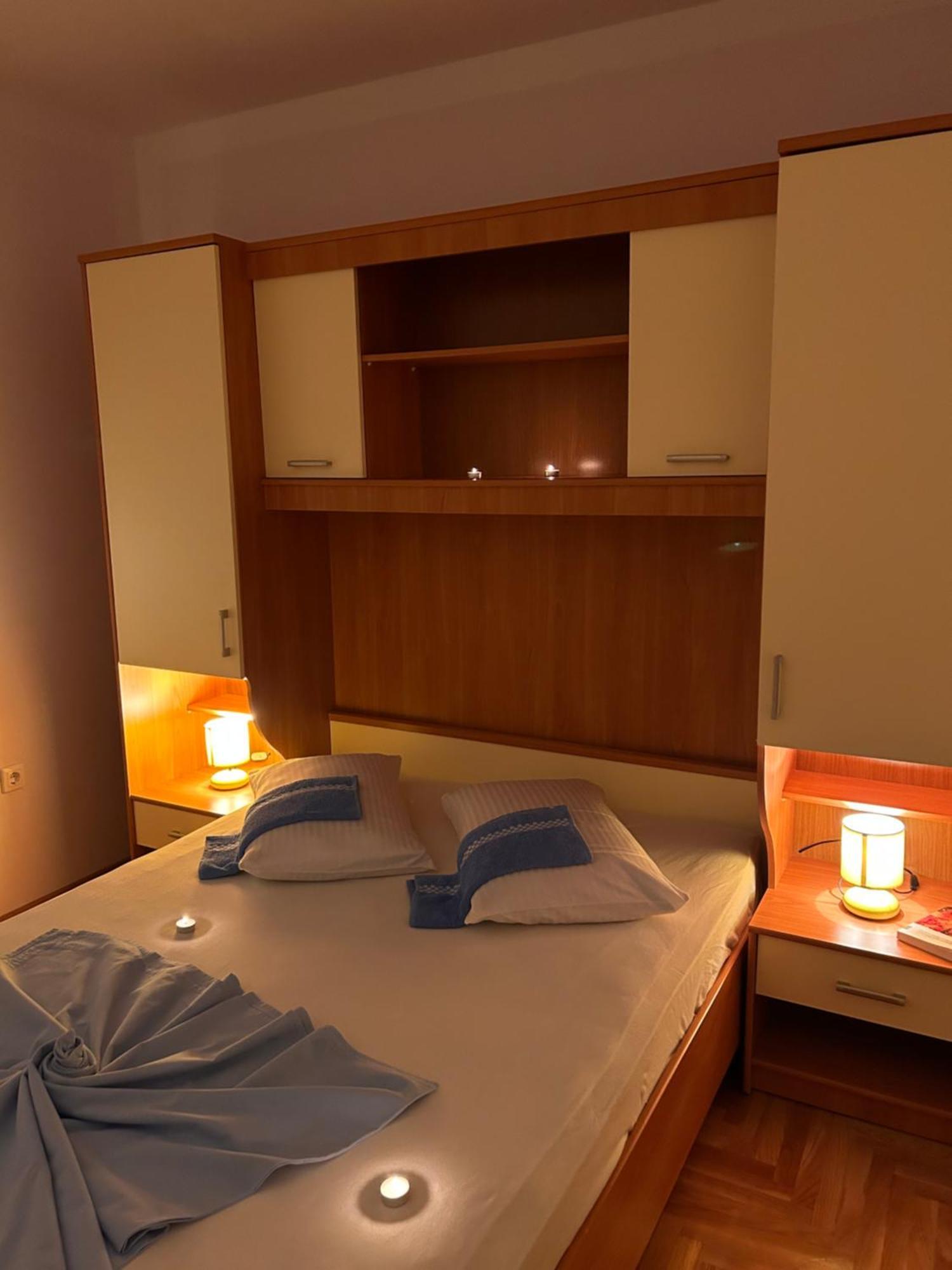 Apartment Agata Трогір Екстер'єр фото